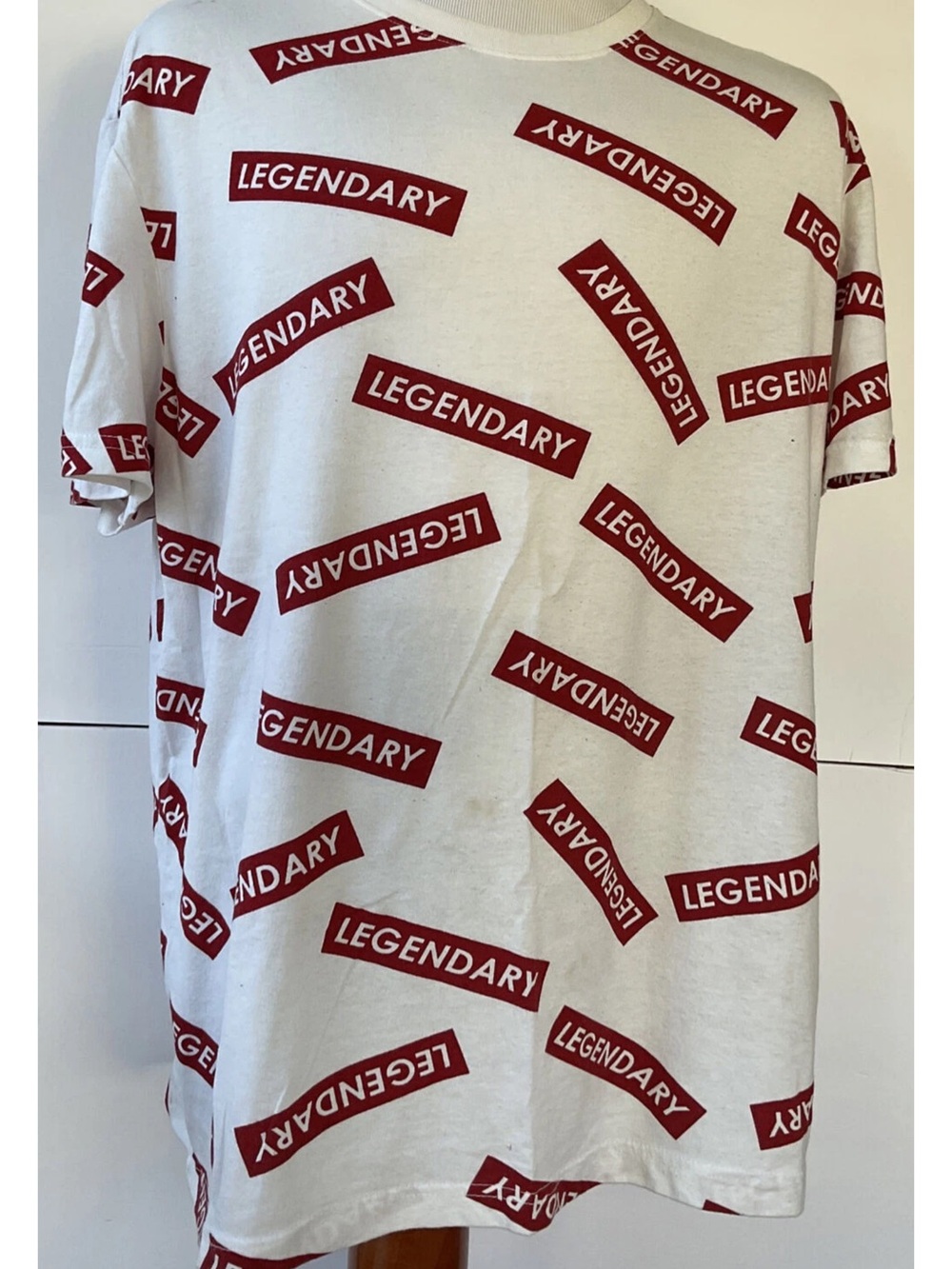 HYBRID “LEGENDARY” GRAPHIC T-SHIRT SIZE 2XL